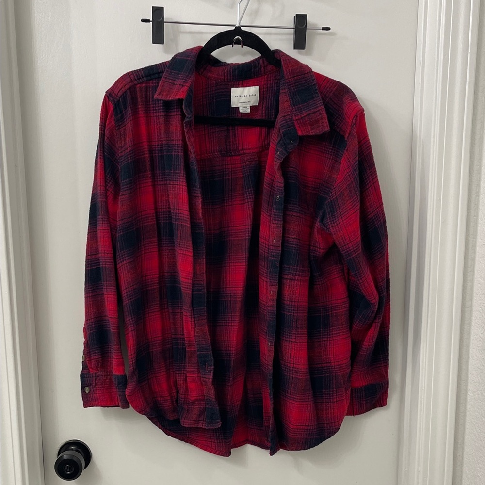 American Eagle Outfitters Red and Black Plaid Button Down Shirt